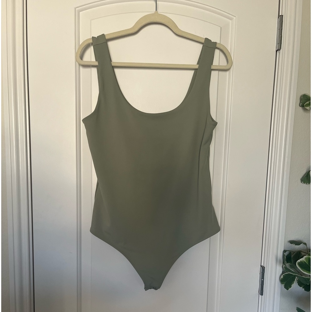 Express Mint Green Bodysuit Large